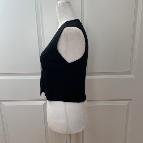 Cashmere Julie Vest from 360 CASHMERE - Picture 6 of 9